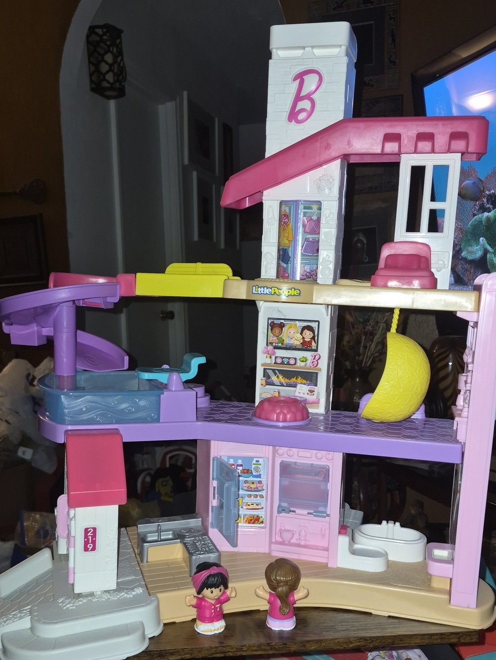 Little People Barbie's Dream House With Figures And Jeep